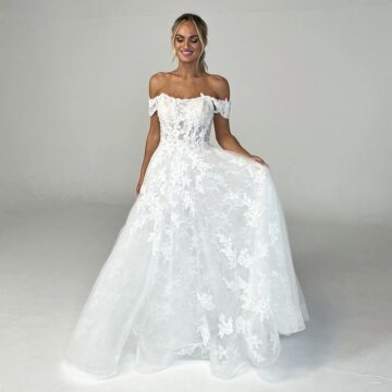468395138_18346435981127991_5685321192348745816_n-360x360 Designer wedding dresses in Colchester - Fairytale Bride