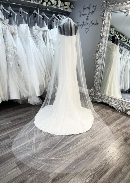 Anna-Pearl-Veil-2-768x1024-500x700 Elspeth Earrings